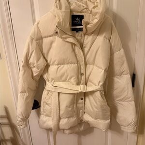 Orolay Women's Cream Quilted Puffer Jacket with Hood and Removable Belt